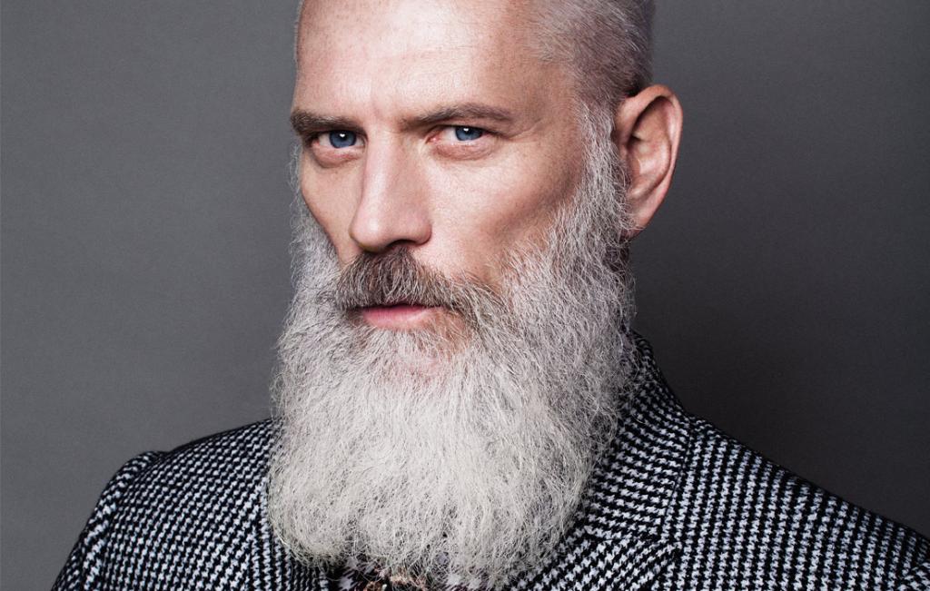 A Gentleman's World By Paul Mason - Dtk Men