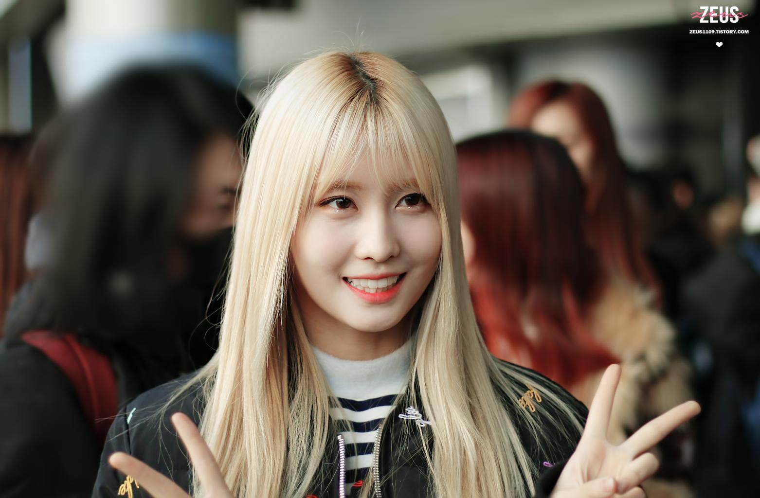 A Peach A Day - Hirai Momo (            ,                          ) - TEAM TWICE