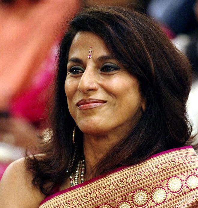 A Sari Needs Curves, Kate Has None: Shobhaa De Body Shames Kate