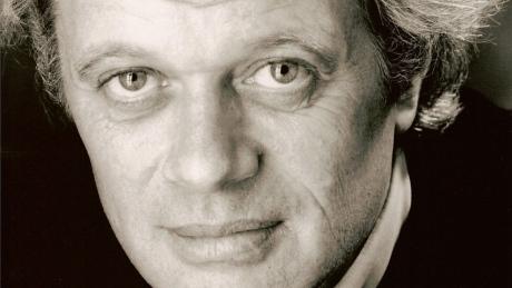 Actor Michael Sarrazin Dies At 70 - Arts & Entertainment - CBC News