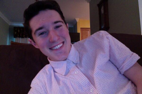 Adam Buongiovanni On Twitter: "RT THIS TWEET FOR A FOLLOW :) ((or