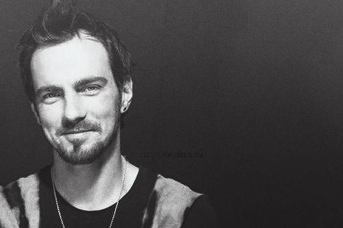 Adam Gontier - Google Search    Three Days Grace    Pinterest   Adam
