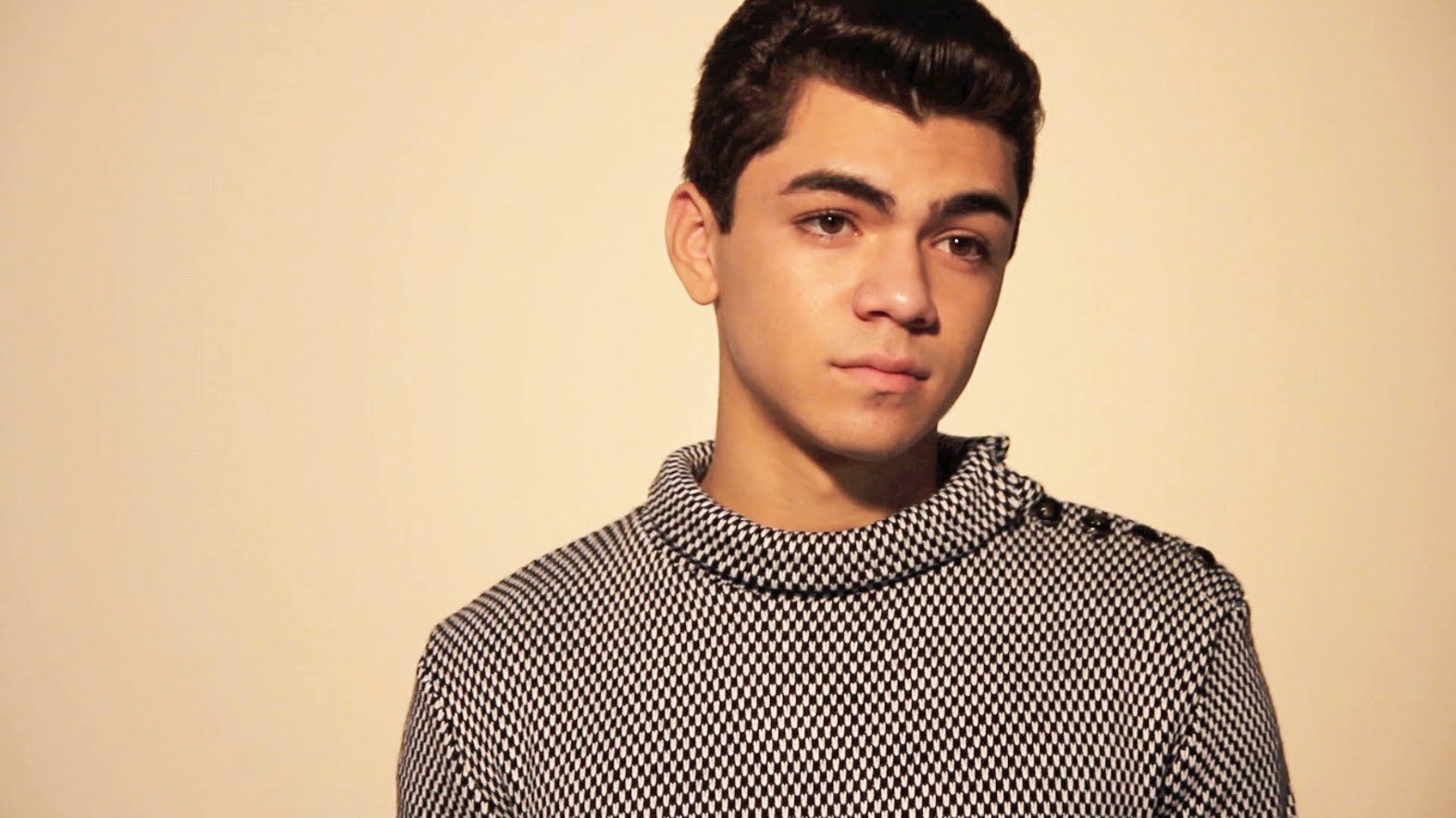 Adam Irigoyen - Glamoholic Magazine Photo Shoot - YouTube