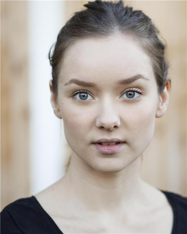 Alexandra Dowling - IMDb