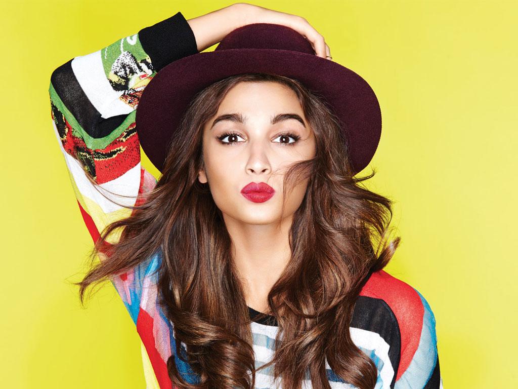 Alia Bhatt Beautiful HD Wallpaper