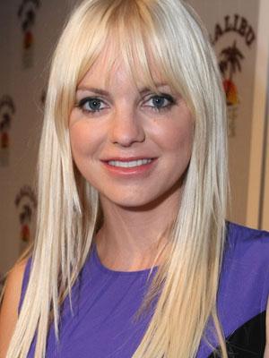 Anna Faris   POPSUGAR Celebrity