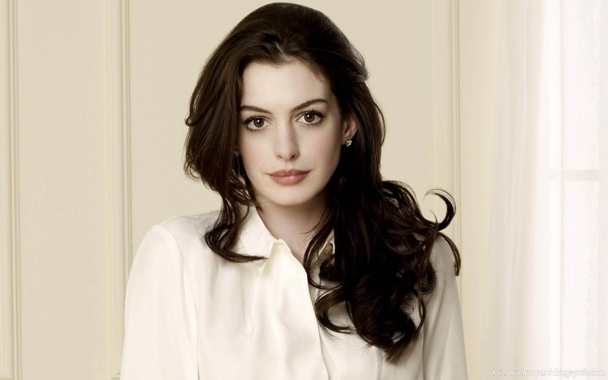 Anne Hathaway Page 1