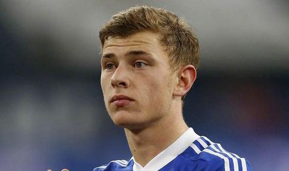 Arsenal & Chelsea Miss Out On Another Schalke Starlet As Max Meyer