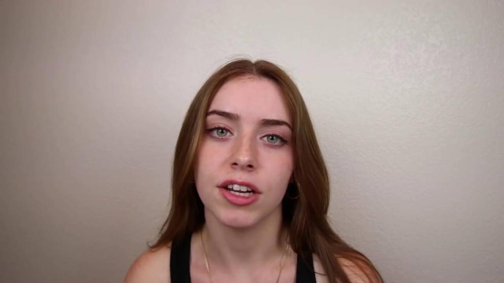 Ashley Lupo MY STRANGE ADDICTION ADDICTED TO BEING A BACKPACK