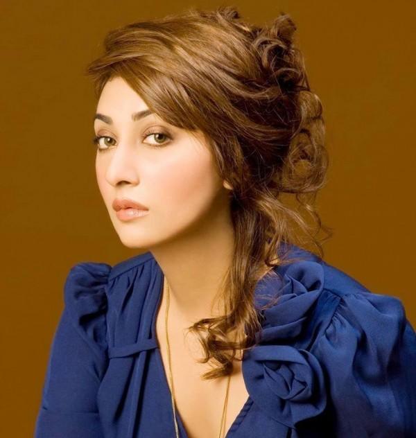 Ayesha Khan Movies & Drama List, Height, Date Of Birth & Net Worth