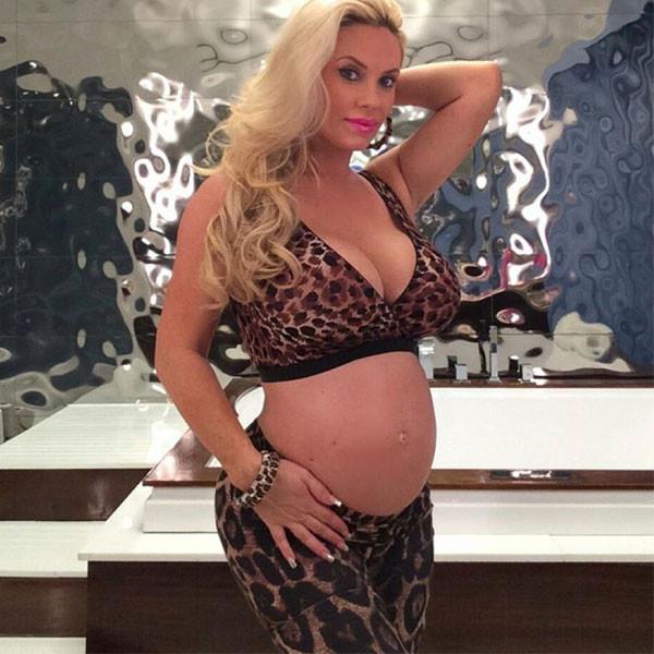 Baring It All From Coco's Pregnancy Pics   E! News