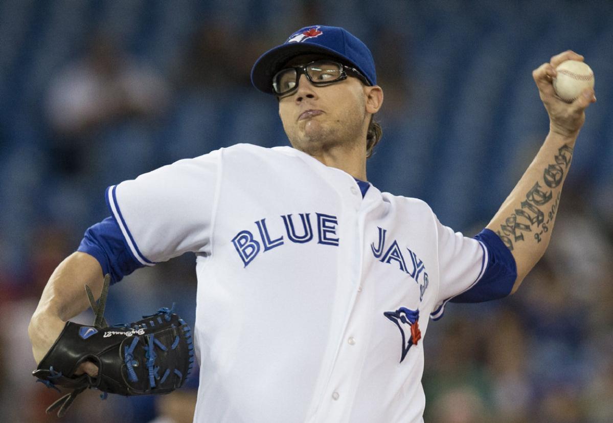 Blue Jays Avoid Arbitration With Brett Cecil   Toronto Star