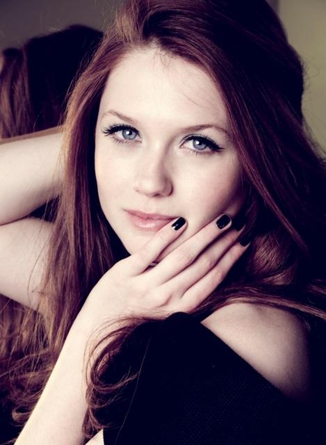 Bonnie Wright (Ginny Weasley From Harry Potter) Joins The Gang