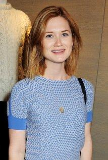 Bonnie Wright - IMDb