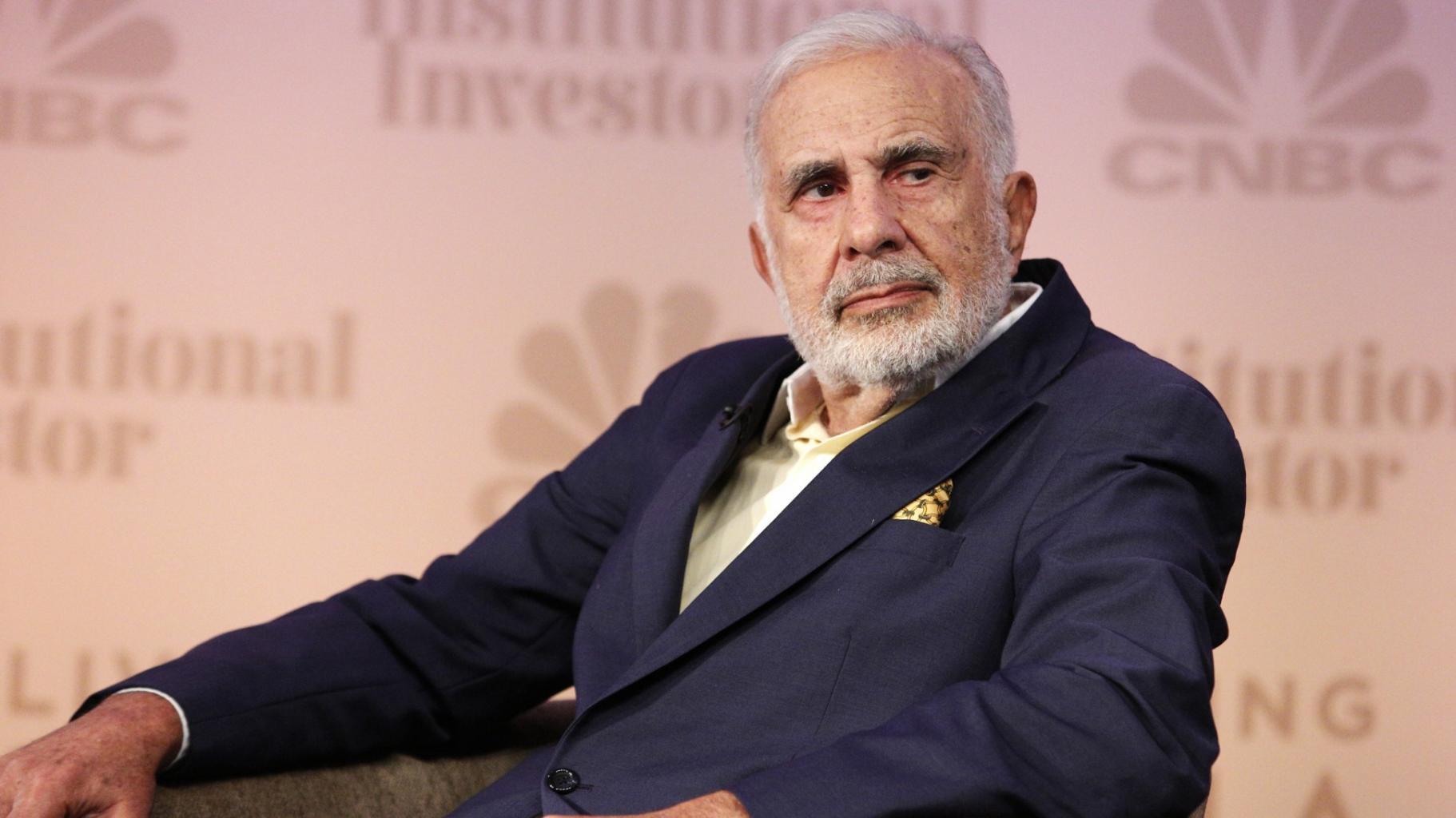 Carl Icahn Dumps $700 Million In Apple Stock As IPhone Bet