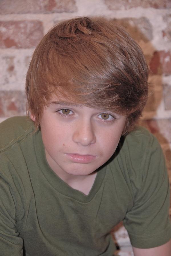 Christian Beadles - Celebrity Photos, Biographies And More