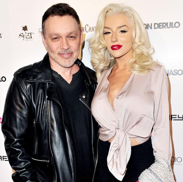 Courtney Stodden Was 'Half A Virgin' Before Marrying Doug Hutchison