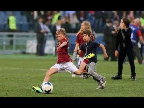 Cristian Totti Skill, The Next El Capitano AS Roma - YouTube