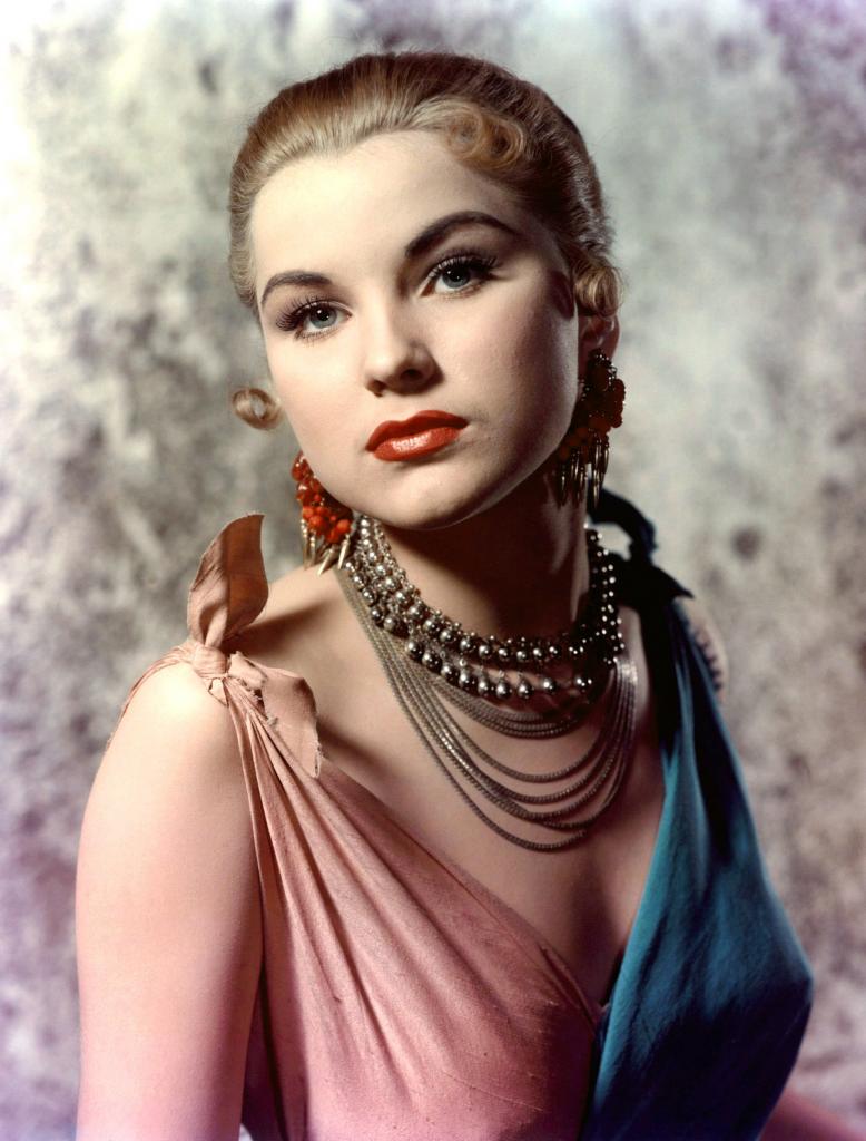 Debra Paget   Radio Star   Old Time Radio Downloads