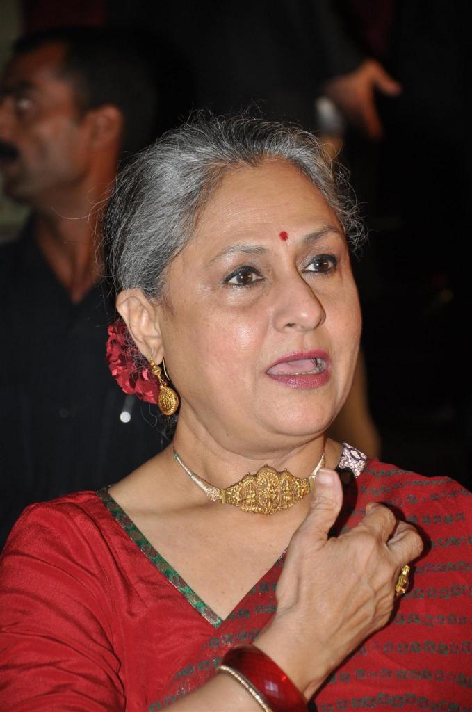 Did Jaya Bachchan Take A Sneaky Dig At Aditya Chopra's New Age