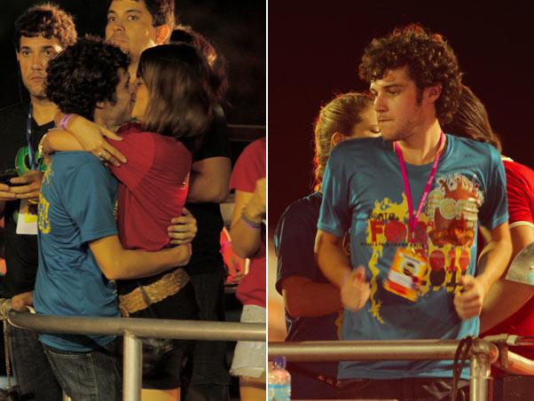 EGO - NOT  CIAS - Jayme Matarazzo Troca Beijos Em Cima Do Trio