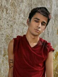 Ellujiak Valentine, Model, Annandale, Virginia, US