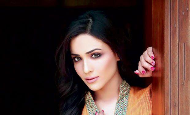 Humaima Malik's Special Ramadan Message For Her Fans   SAMAA TV