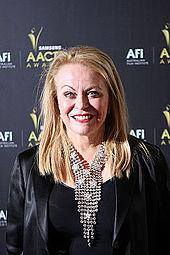 Jacki Weaver - Wikipedia, The Free Encyclopedia