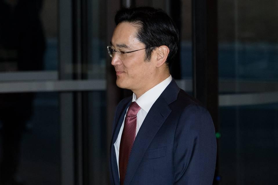 Jay Y. Lee Made Chairman Of Two Samsung Foundations - WSJ