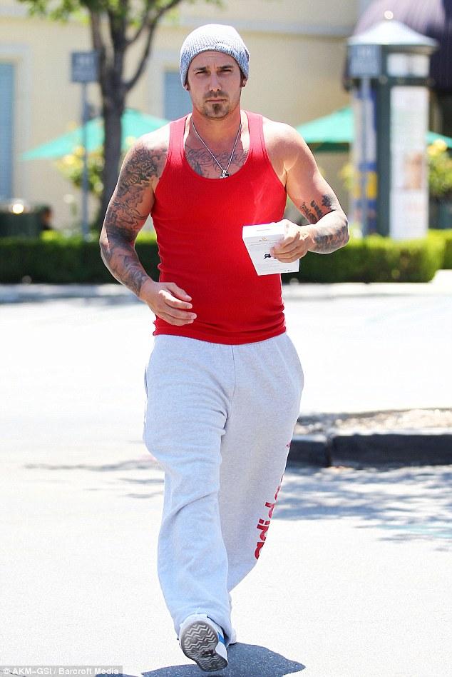 Jeremy Bieber Dumped Justin Bieber As A Baby And Came Back To