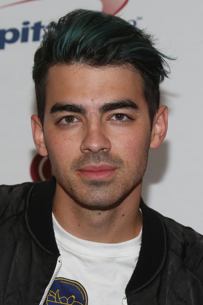 Joe Jonas Has Officially Moved On From Gigi Hadid - M Magazine