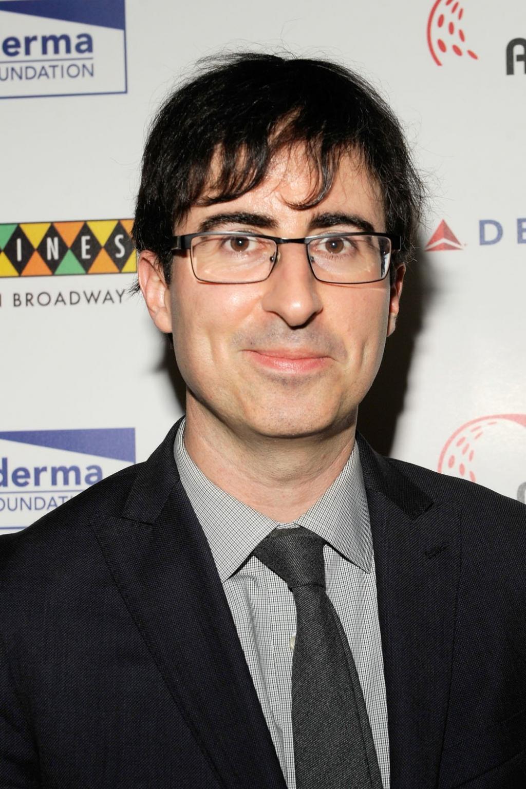 John Oliver Welcomes A happy And Healthy Son With Wife Kate Norley | CelebNest