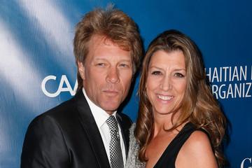 Jon Bon Jovi Dorothea Hurley Pictures, Photos & Images - Zimbio