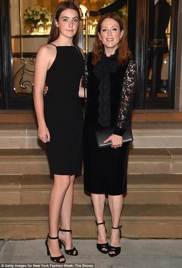 Julianne Moore And Lookalike Daughter Liv Freundlich Match In Black