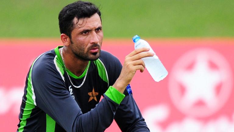 Junaid Khan Is Thinking About Playing For England Instead Of