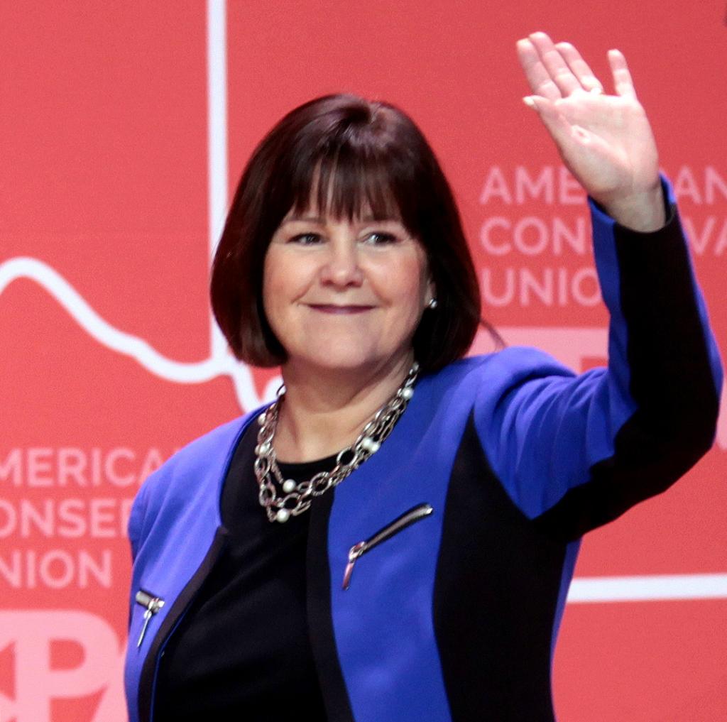 Karen Pence - Wikipedia