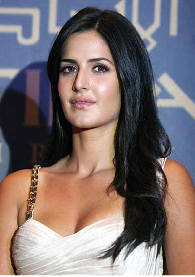 Katrina Kaif Height, Weight, Age, Affairs, Biography & More