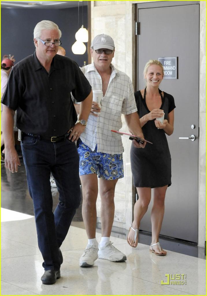 Kelsey Grammer: Miami Fun With Kayte Walsh!: Photo 2521245   Kayte