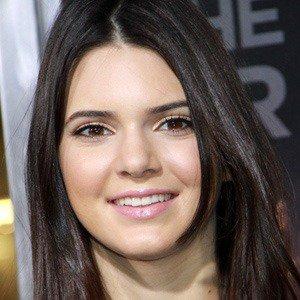 Kendall Jenner - Bio, Facts, Family   Famous Birthdays