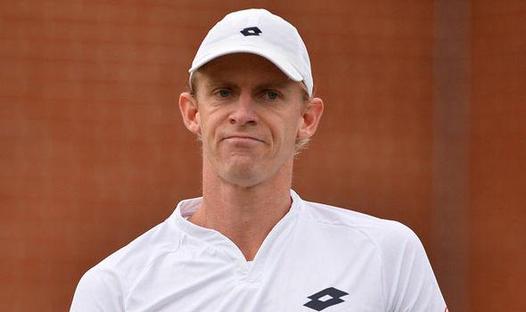 Kevin Anderson Reaches Queen's Club Final With Win Over Gilles Simon