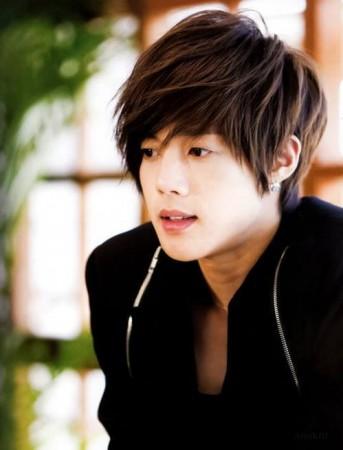 Kim Hyun Joong Fans Open Up About His Legal Dispute With Ex