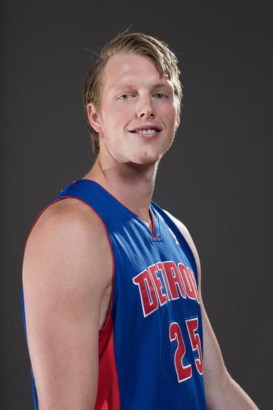 Kyle Singler Photos Photos - 2012 NBA Rookie Photo Shoot - Zimbio