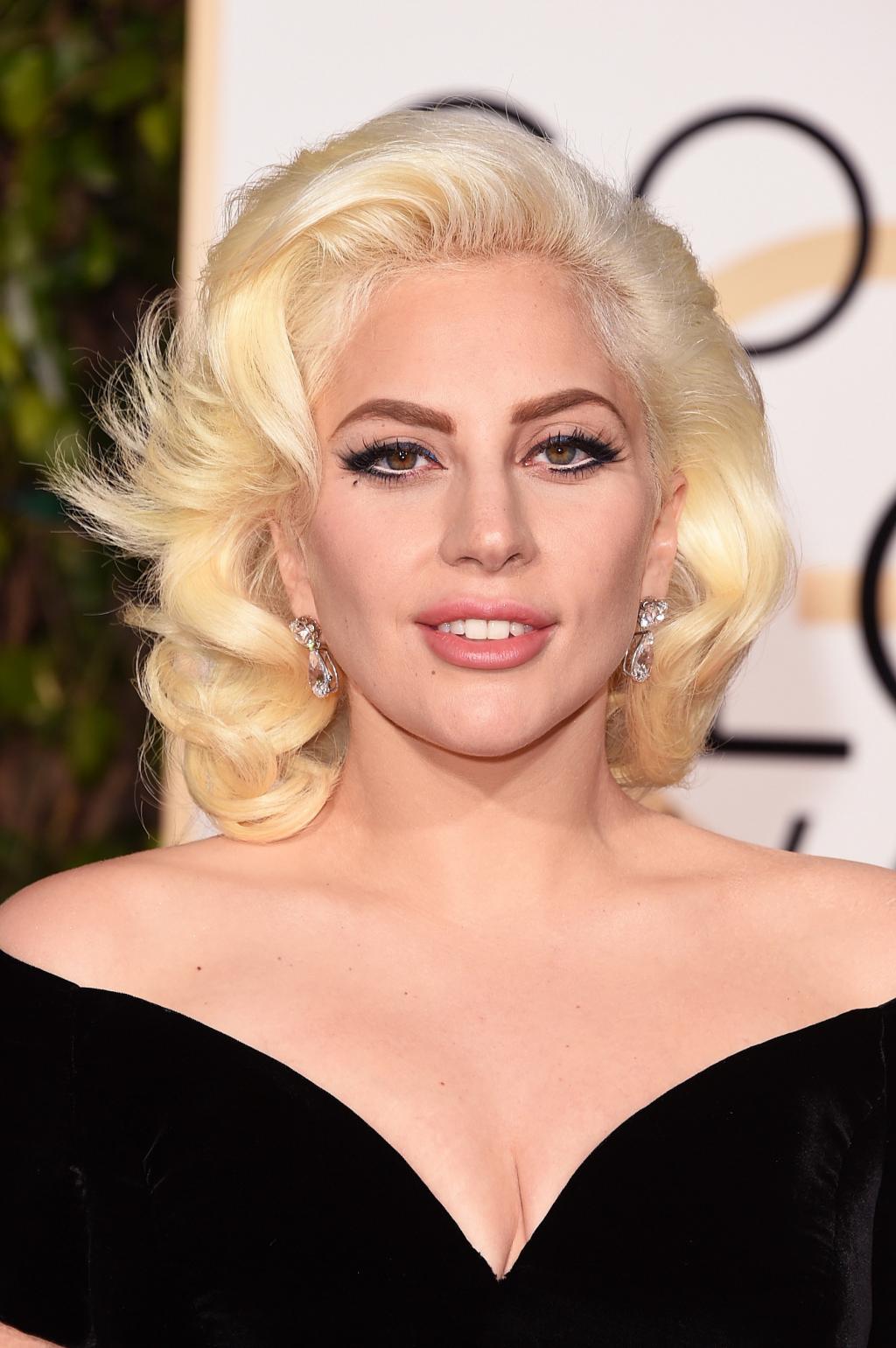 Lady Gaga's Golden Globes Makeup 2016   POPSUGAR Beauty
