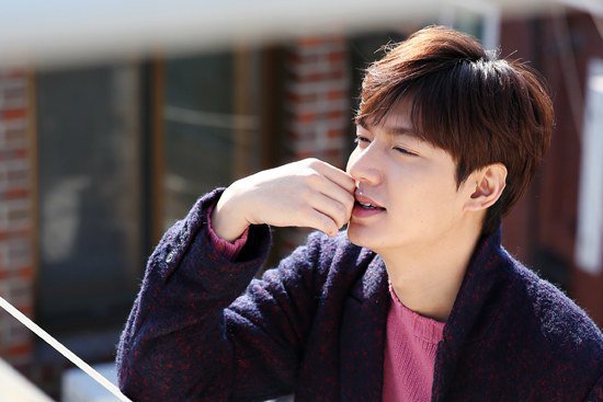 Lee Min Ho To Publish Exclusive Pictorial Marking Nine Years Since