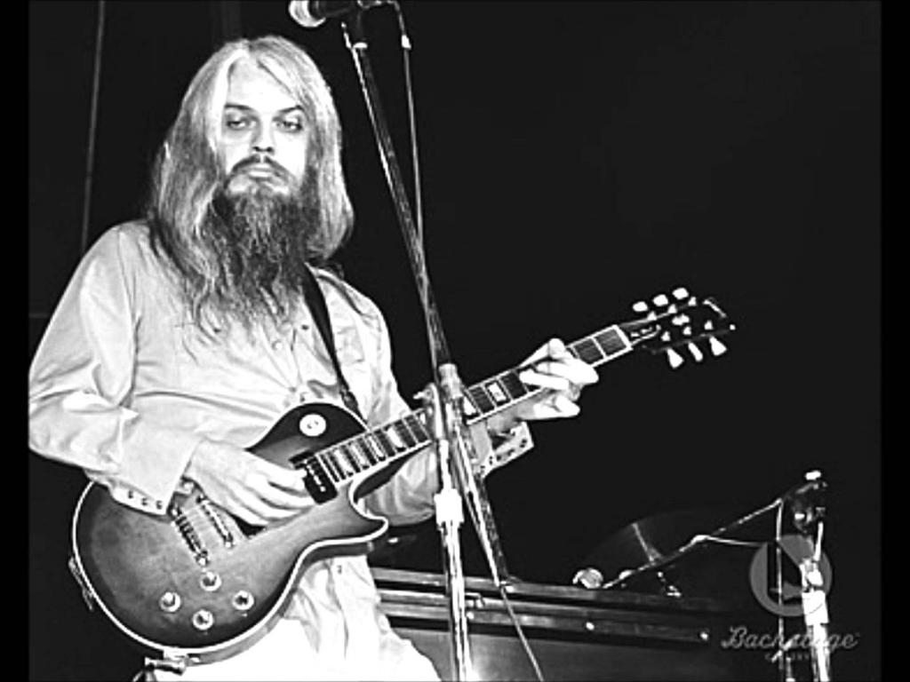 Leon Russell - The Battle Of New Orleans (LP) - YouTube