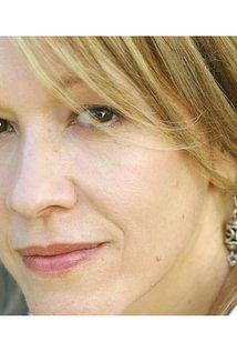 Linda Emond - IMDb