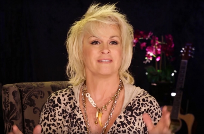 Lorrie Morgan Talks About New Album,    Letting Go . . . Slow