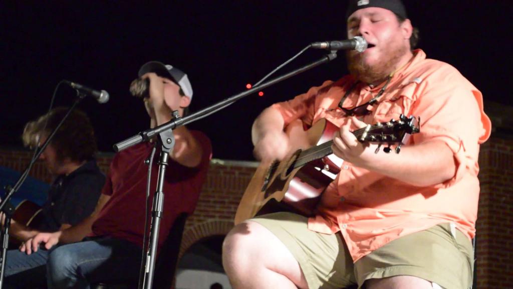 Luke Combs - "Can I Get An Outlaw" (8-16-14 Evans, GA) - YouTube