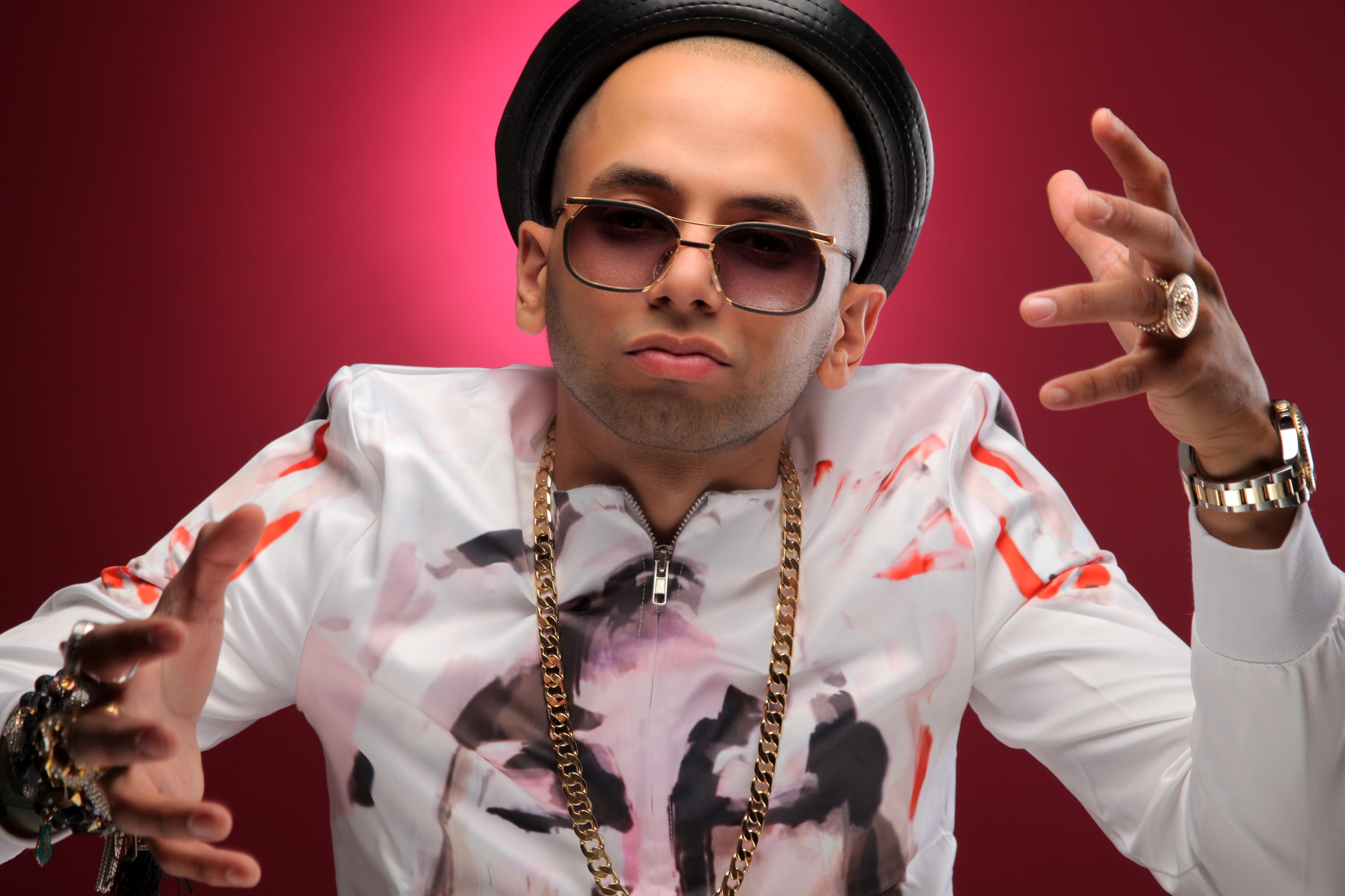 M  Nager De    Sensato Del Patio   : Dentro De Su Delicado Estado De