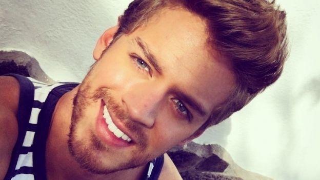 M    S Detalles! Polo Mor    N Habla Una Vez M    S De Sus Preferencias Sexuales